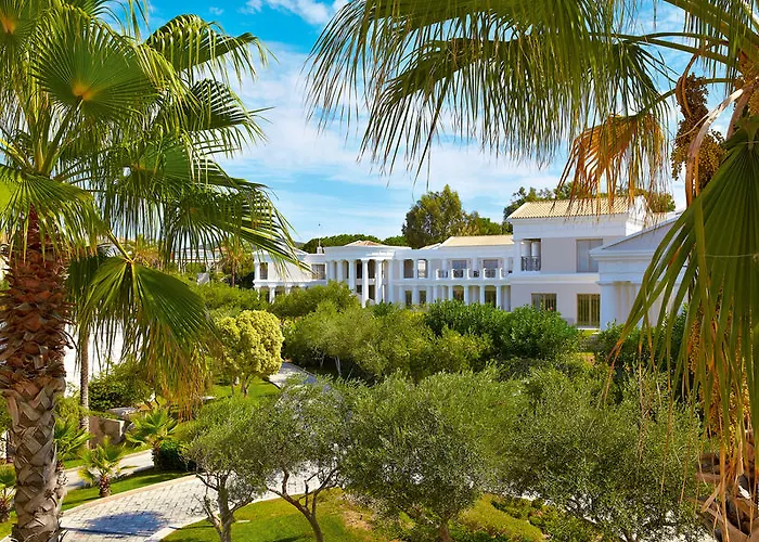 Grecotel Luxme Oasis At Riviera Olympia & Aqua Park 5* Loutra Kyllinis