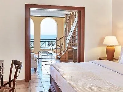 מלון Grecotel Olympia Oasis לוטרה קיליניס