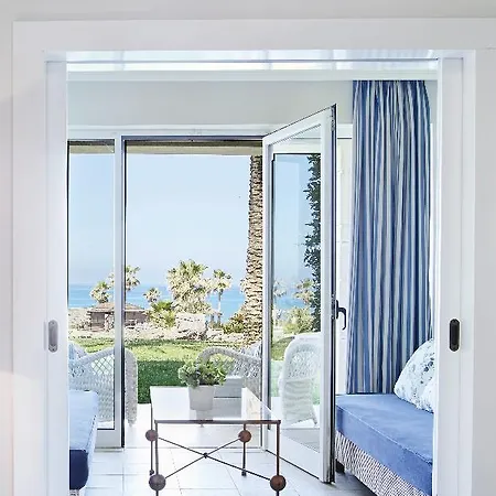 מלון Grecotel Olympia Oasis לוטרה קיליניס